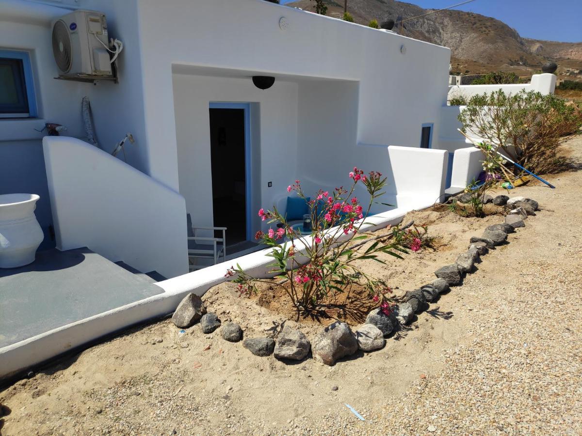 Santoxenia George Apartment Kamari (Santorini)